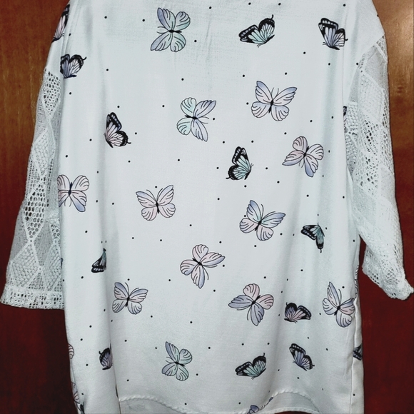 Miss Look Butterfly Blouse XL - Picture 2 of 3